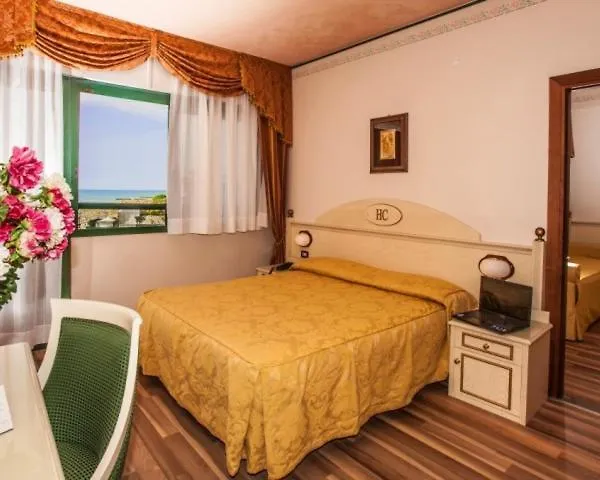 Hotel Carlton Lido di Jesolo 4*,